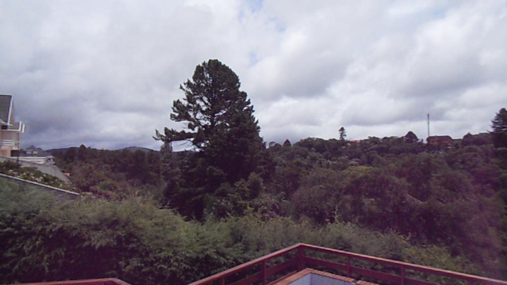 Casa Ex Villa Campos do Jordao Luaran gambar